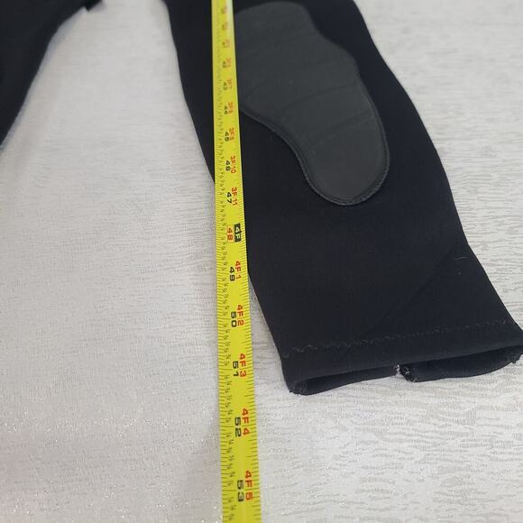 Seaquest women's full wetsuit Size 9-10 3MM Thermal protection knee pads - Picture 8 of 12